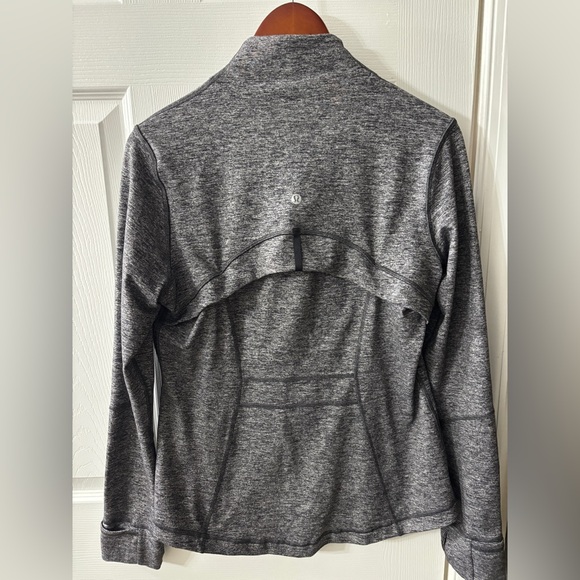 Lululemon Define Jacket - Picture 4 of 6